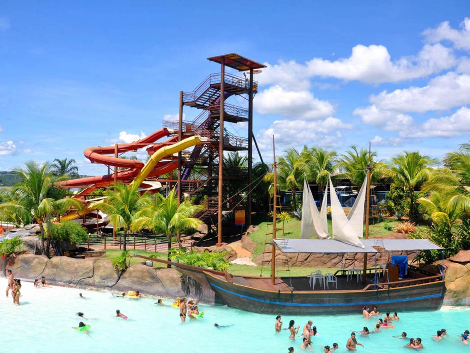 Riviera Park Hotel By Wam Experience Caldas Novas Bagian luar foto